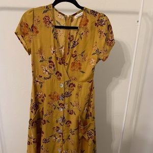 RED DRESS MIDI FLORAL DRESS!